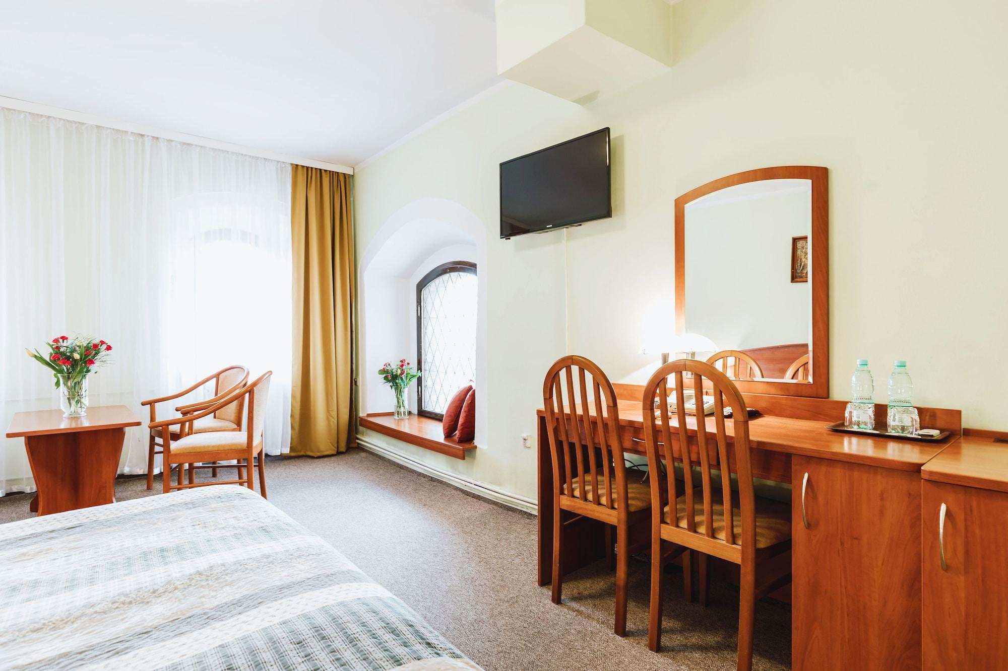 Hotel Gromada ทอรูน ภายนอก รูปภาพ
